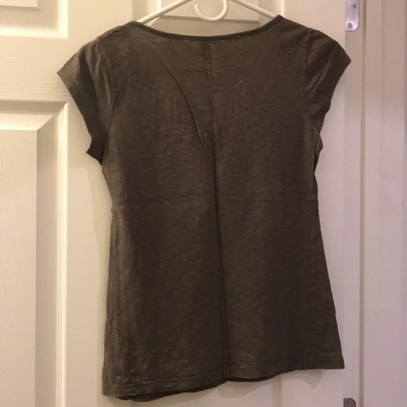 Banana Republic t shirt size XS - Picture 3 of 4